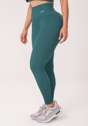 Legging fitness feminina verde escuro canelada modela bumbum seamless+