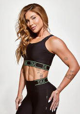 Kit Top fitness + Short com elásticos no cós e na lateral